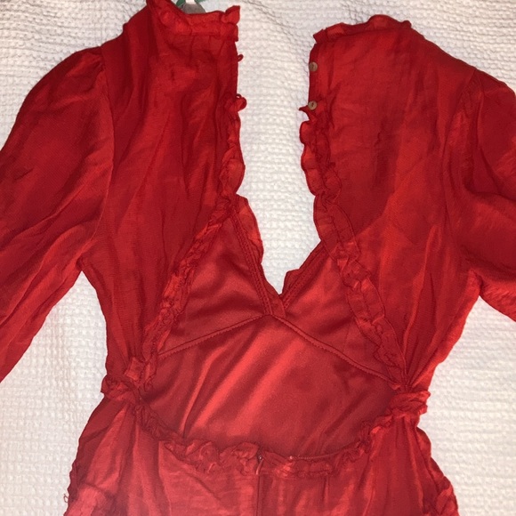 Gorgeous cherry 🍒red dress!!! - Picture 4 of 7